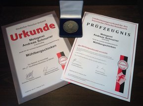 Urkunden und Prüfzeugnis